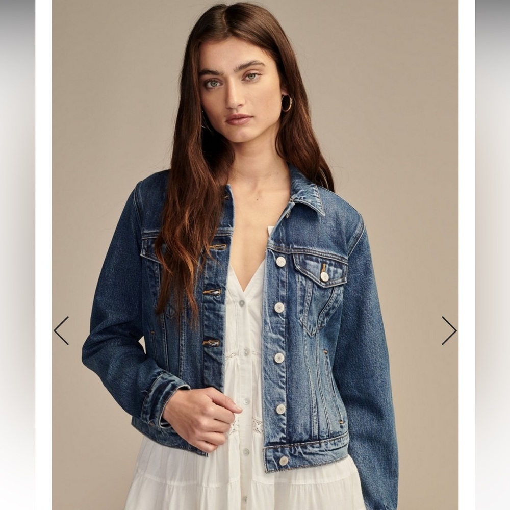Large Lucky Brand Tomboy Trucker Demin Jacket